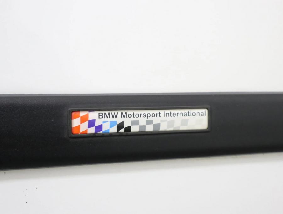Логотип BMW M3 Lightweight (E36) 1995 года  (US) (фото 23 из 58)